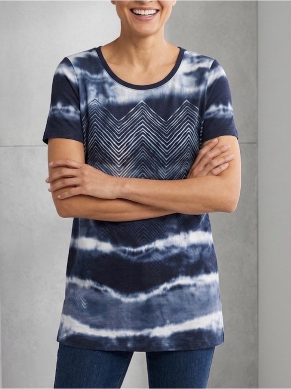 Chico's Zenergy Shibori Chevron Tie Dye Tunic Top Slub Knit Blue Size 0 / S